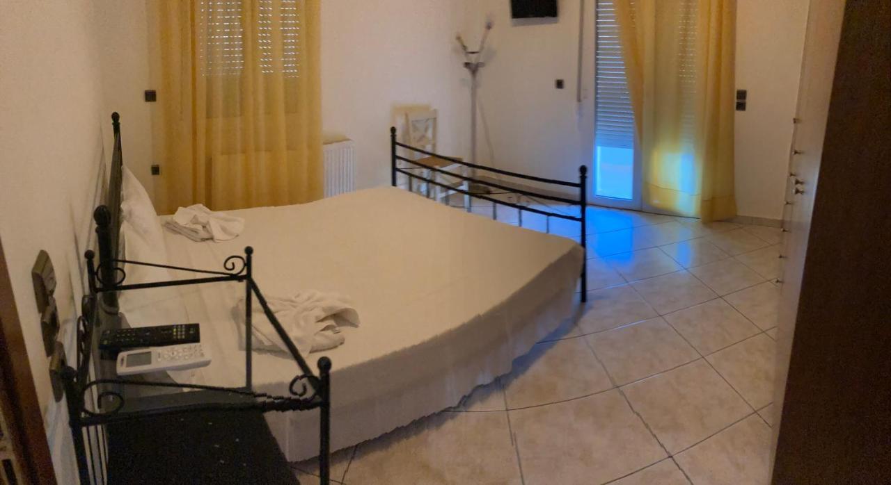 Molos Beach Rooms Кісамос Екстер'єр фото