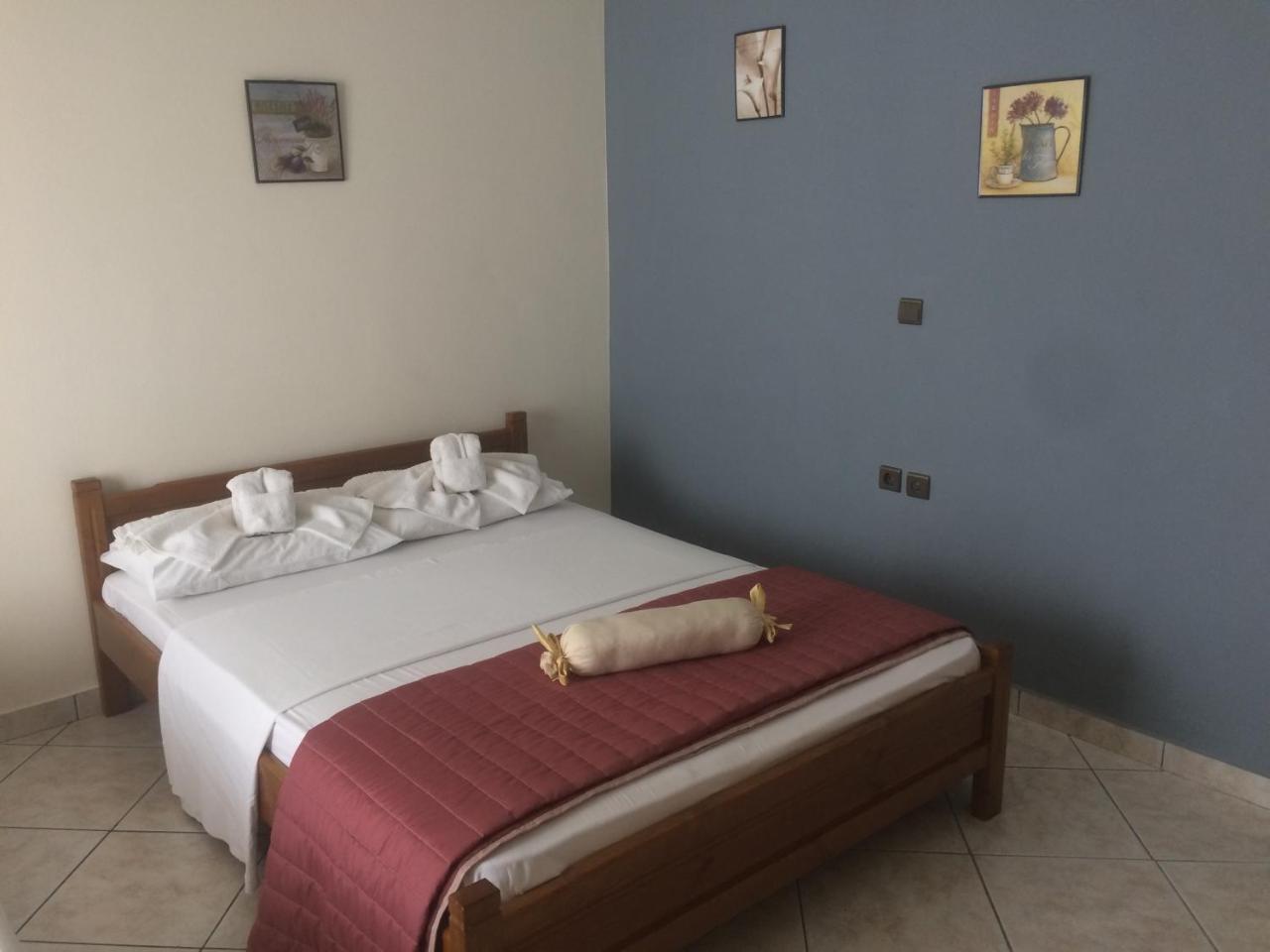 Molos Beach Rooms Кісамос Екстер'єр фото